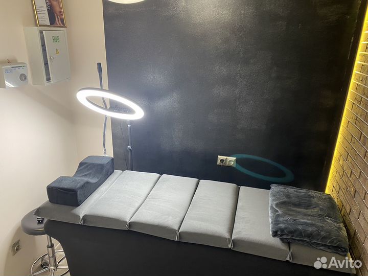 Кушетка косметологическая