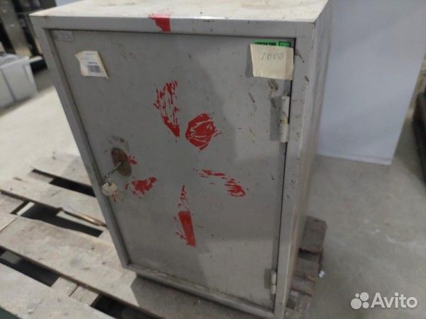 Сейф стальной с сувальдным замком