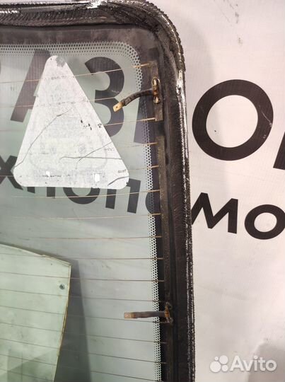 Заднее стекло Audi 100 C4