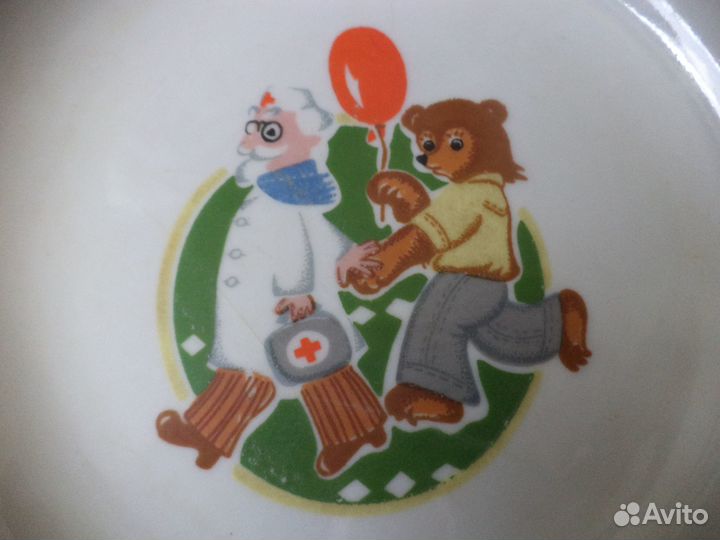 Детская тарелка Дулево Айболит