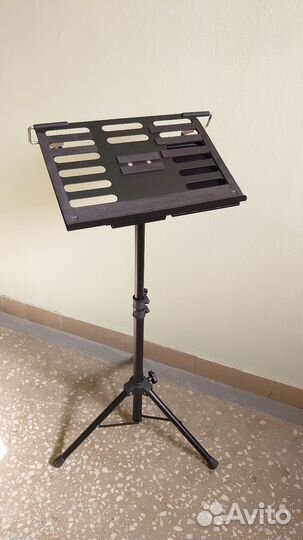 Стойка для ноутбука (микшера) Force LS-008