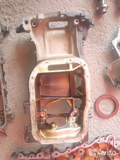 Двигатель в разборе