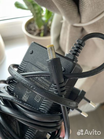 Блок питания AC/DC charger адаптер