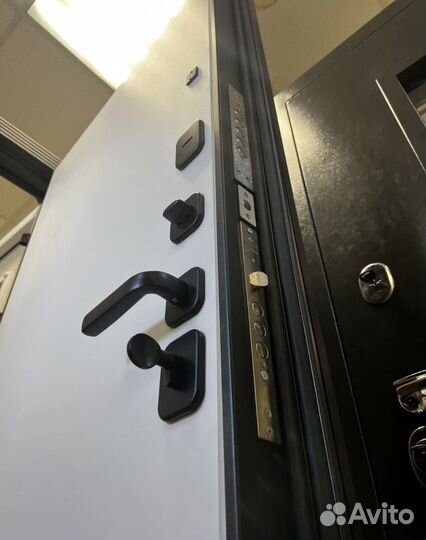 Дверь входная