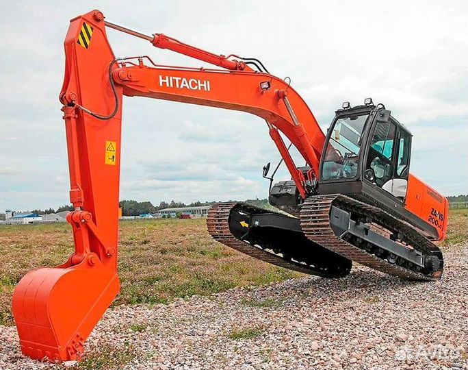 Машинист гусеничного экскаватора (в Перми)