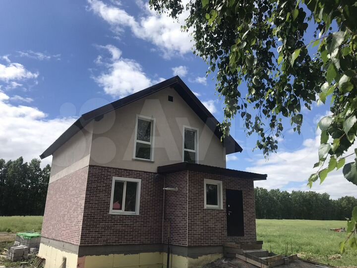 Коттедж 110 м² на участке 6 сот.
