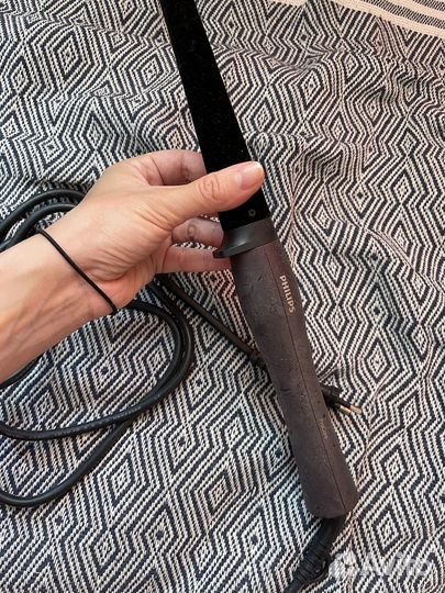 Щипцы для завивки Philips с бархатным покрытием