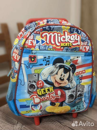 Рюкзак детский на колесах