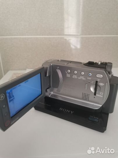 Видеокамера sony dсr - SR 82