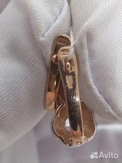 Золотые серьги с Фианитами