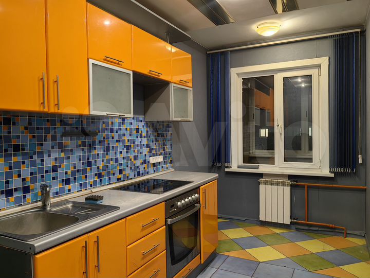 3-к. квартира, 71 м², 9/9 эт.