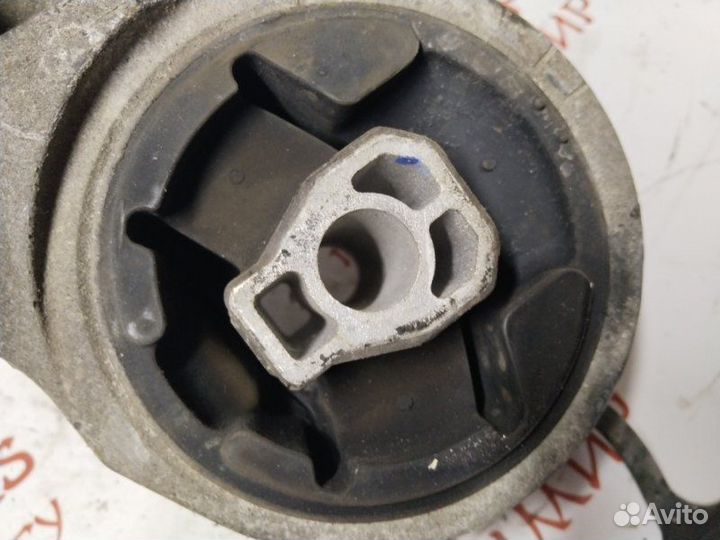 Подушка двигателя Chevrolet Captiva C140 2.4 LE5