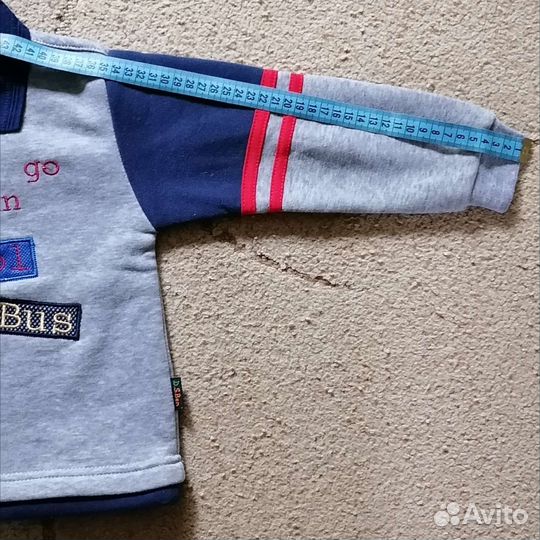 Свитер детский на мальчика 3-5 лет новый