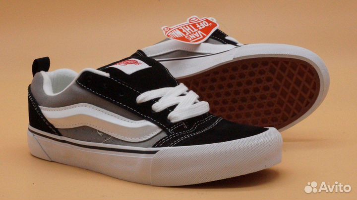 Vans knu skool