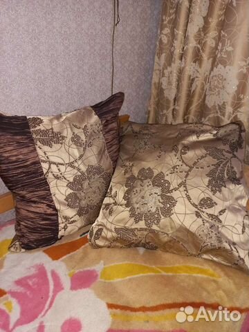 Подушка с наволочкой