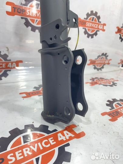 Амортизатор / стойка задний левый Toyota Windom