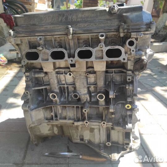 Двигатель 2 azfe