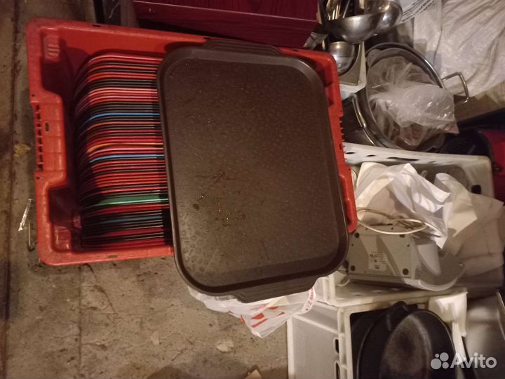 Пластиковые подносы бу