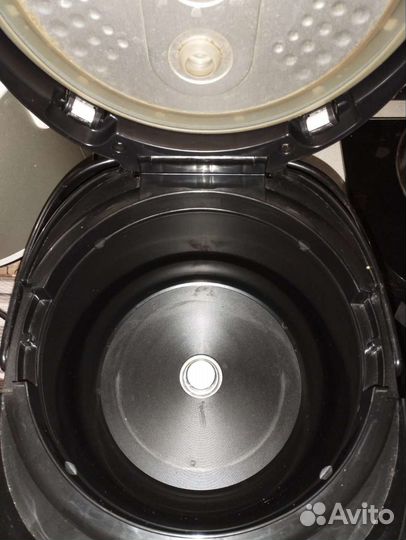 Мультиварка Redmond rmc m 92s