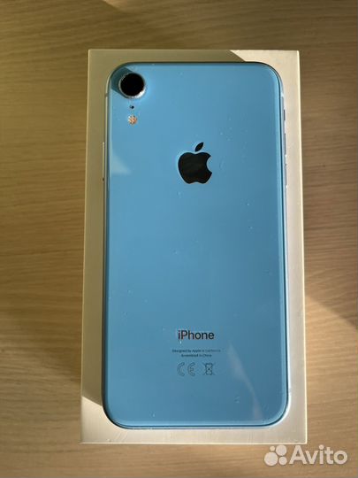 Телефон iPhone XR