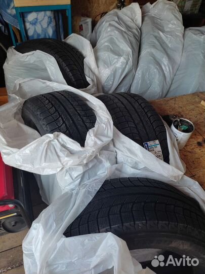 Michelin Latitude X-Ice 2 255/55 R19 111H