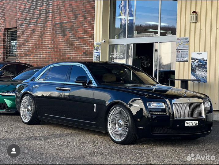 Прокат авто на свадьбу