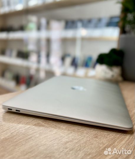 Apple MacBook Air (2020) M1 8/256