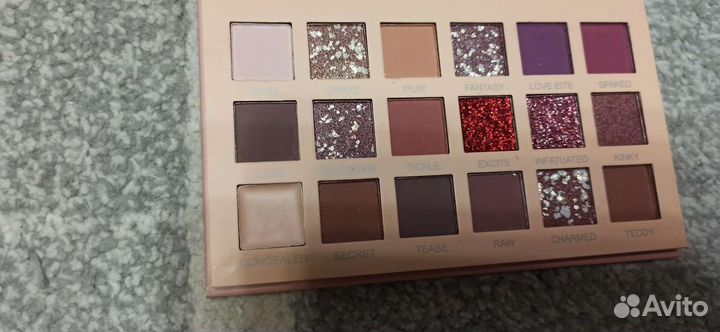 Палитра теней Новая