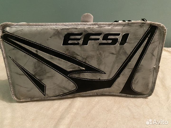 Вратарская хоккейная форма