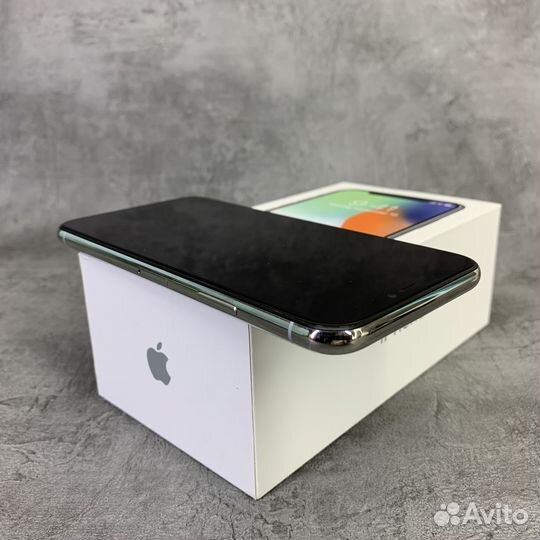 iPhone X, 64 ГБ