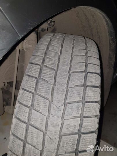 Roadstone Winguard Ice 235/65 R17 108Q