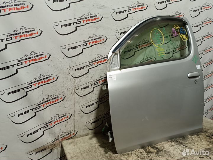 Дверь toyota funcargo yaris verso NCP20 NCP21 NCP25 6700252250 передняя левая серебро, 199 KA9313