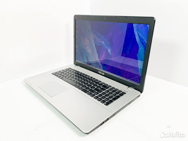 Ноутбук Asus Core i7/GeForce/12Gb/SSD256Gb