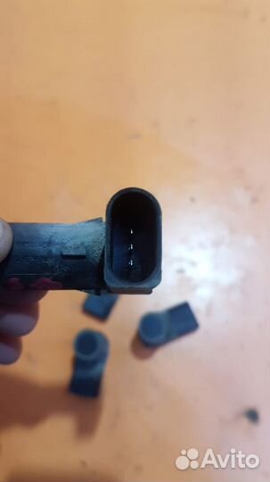 Парктроник задний на Skoda Superb