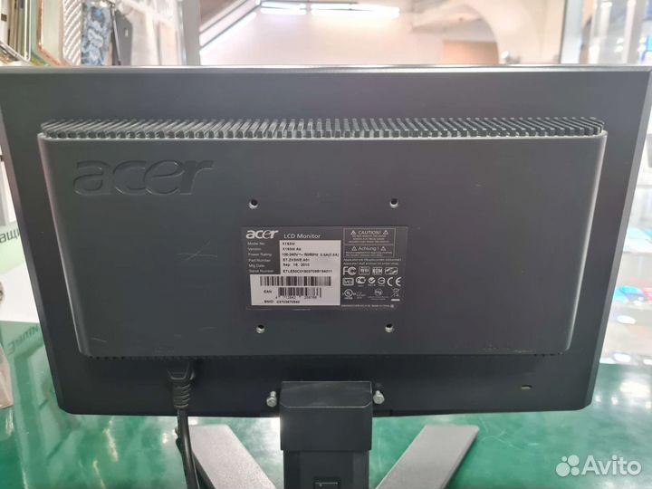 Монитор Acer 16
