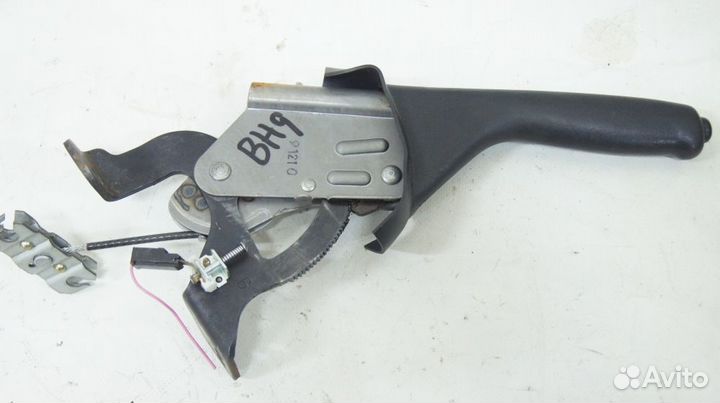Рукоятка ручного тормоза BH9-1999г. (Тормозная сис