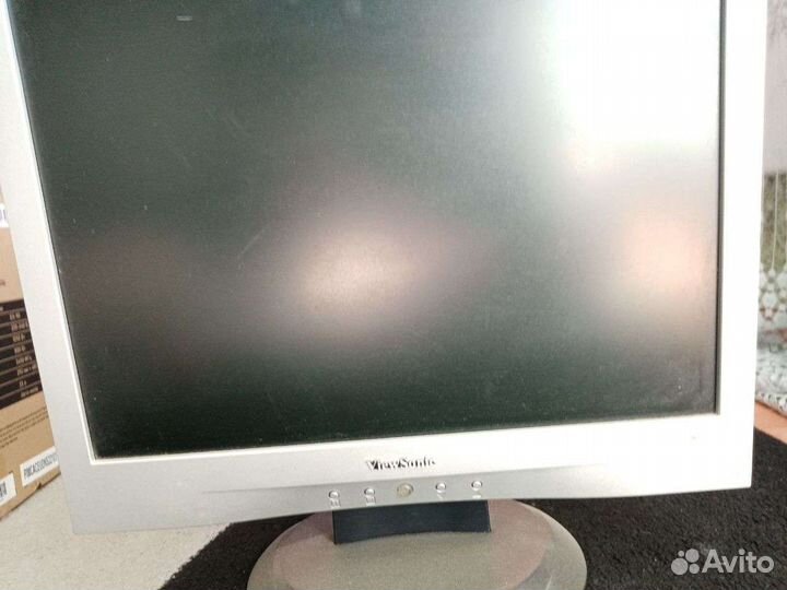 Монитор Viewsonic