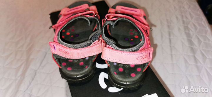 Сандалии Ecco розовые