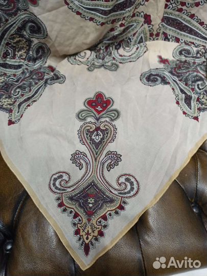 Платок шелковый большой бренд etro