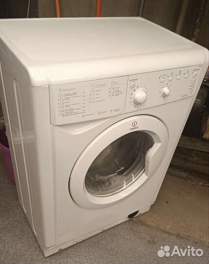 Стиральная машина Indesit 6кг