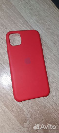 Чехол на iPhone 11