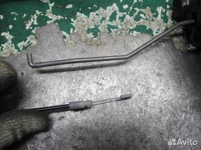 Замок двери передней правой Mazda 6 GG 2004