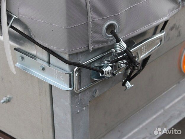 Защелка бортовая для прицепа