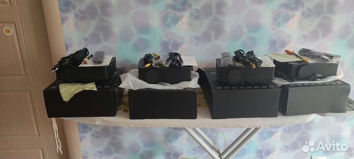 Мультимедийный проектор