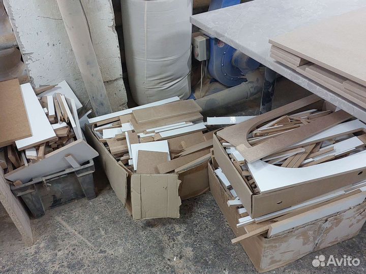 Срезка мебельная дрова отдам бесплатно