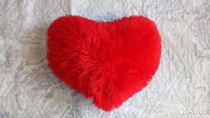 Декоративные подушки: сердце, мышь