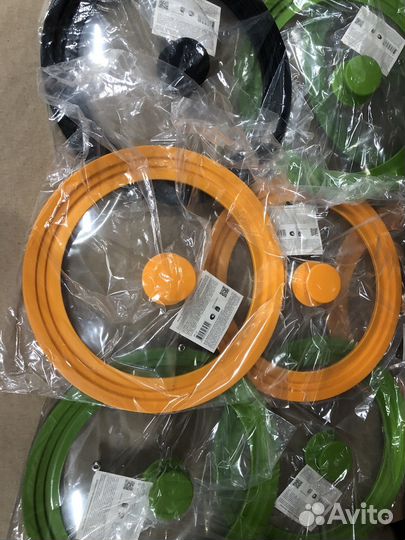 Крышка универсальная с силиконом 22-24-26-28