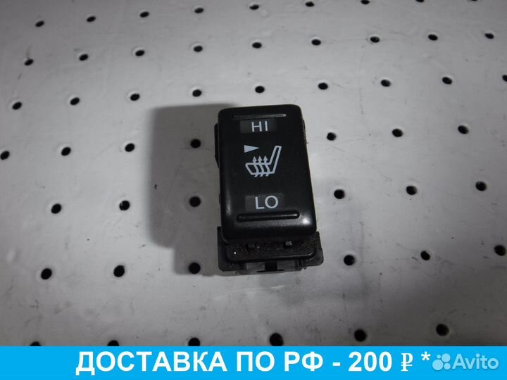 Кнопка обогрева сидений Nissan Tiida C11