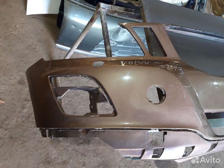 Volvo XC60 xc 60 Бампер передний 30763408