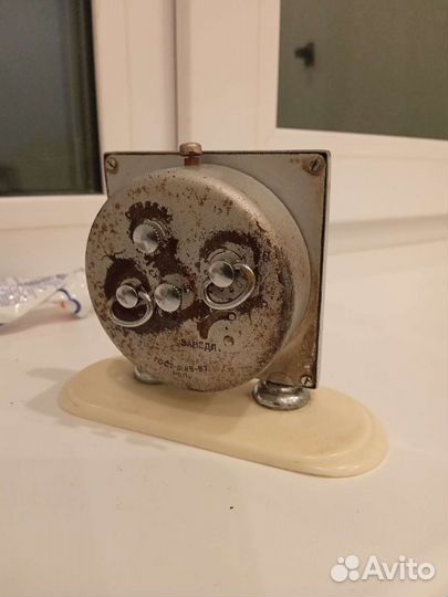 Будильник времён ссср,около 1958г.в.Изготовитель 2